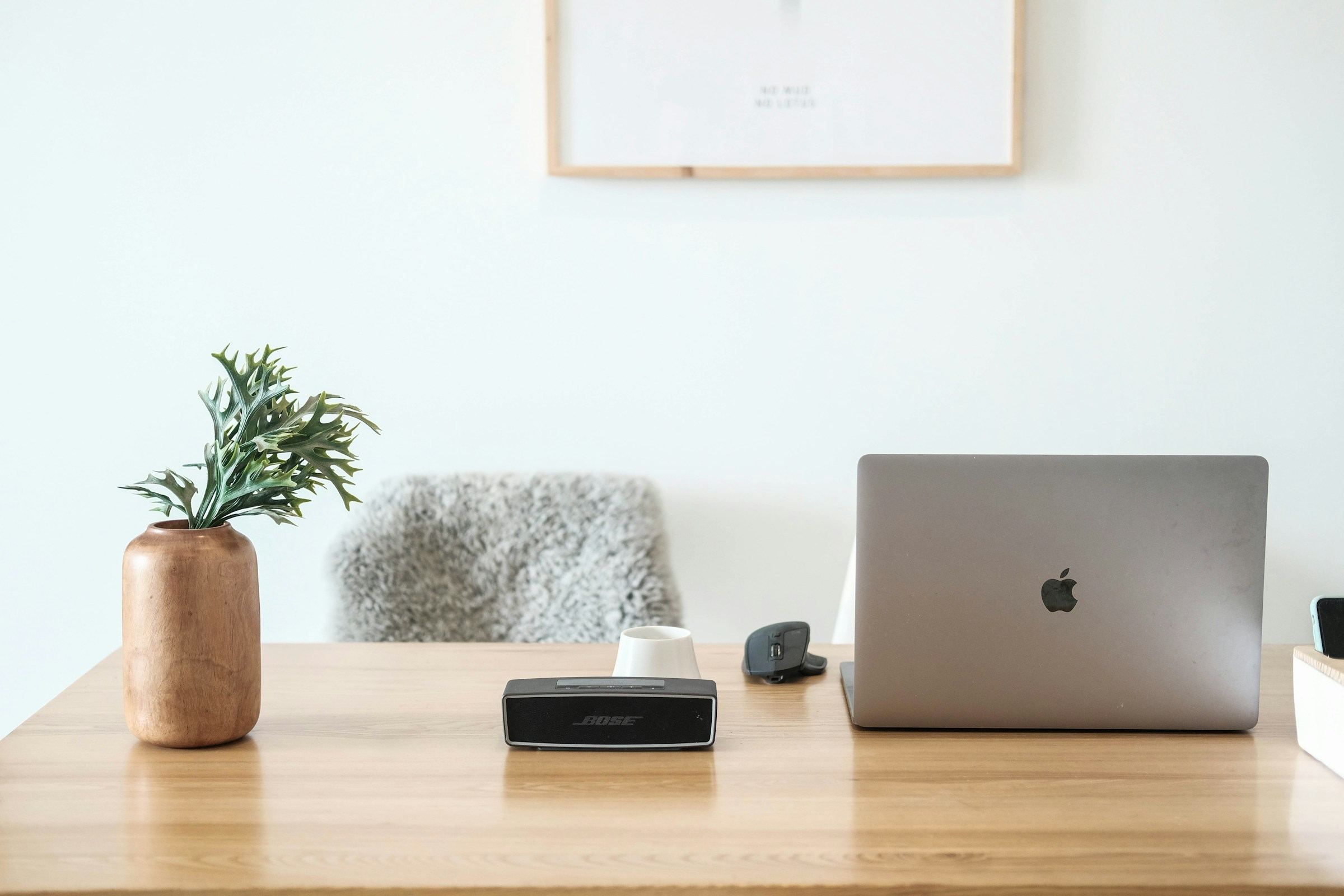 Postazione di lavoro in casa connessa alla rete Interfibra